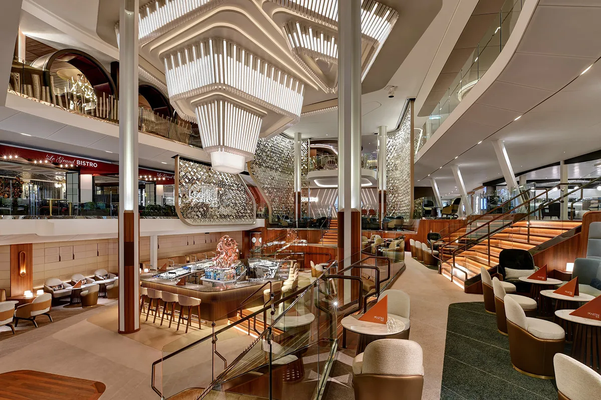Grand Plaza